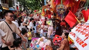 Top leader sends Mid-Autumn Festival wishes to children