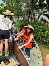 Sao Việt tuần qua: Nhiều nghệ sĩ, diễn viên, ca sĩ cùng 'vào cuộc' ủng hộ bà con vùng lũ