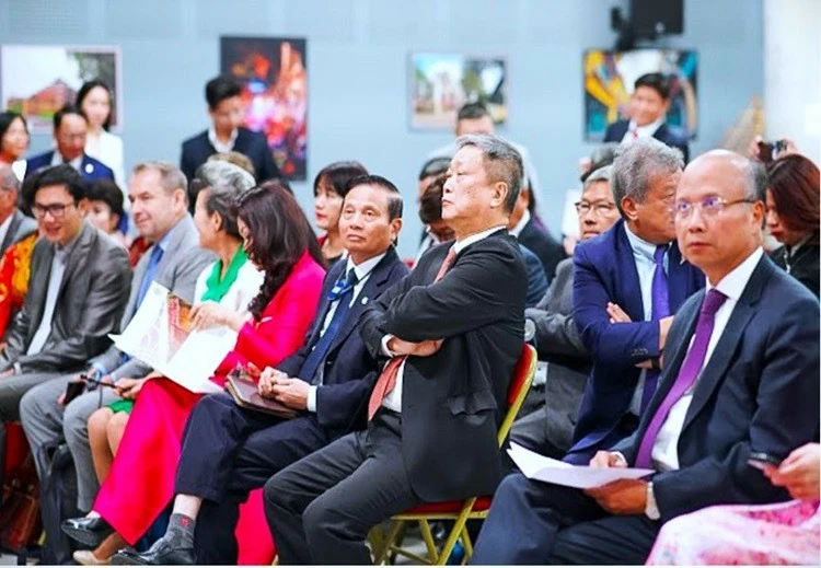 Lan tỏa sức mạnh mềm Lan tỏa sức mạnh mềm