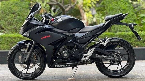 Cập nhật bảng giá xe Honda CBR150R mới nhất tháng 9/2024