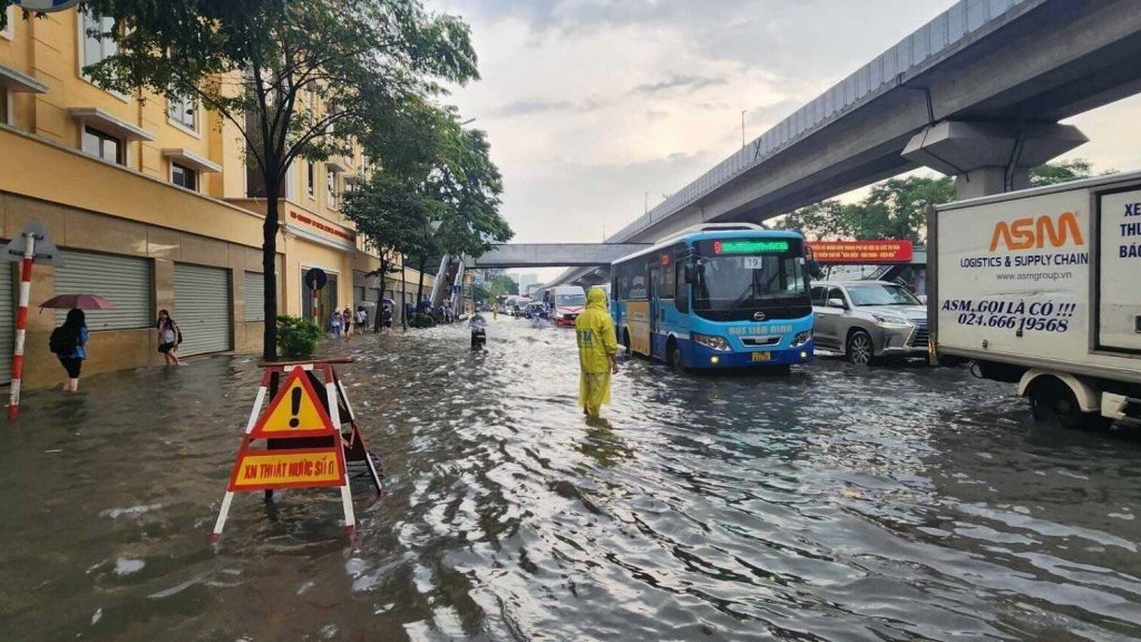 mien bac tiep tuc mua lon nhieu dia phuong canh bao lu quet va sat lo dat