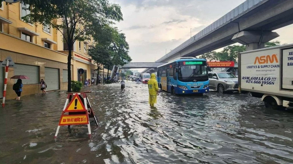 Miền Bắc tiếp tục mưa lớn, nhiều địa phương cảnh báo lũ quét và sạt lở đất