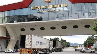 Lang Son applies effective measures to deal with congestions at border gates