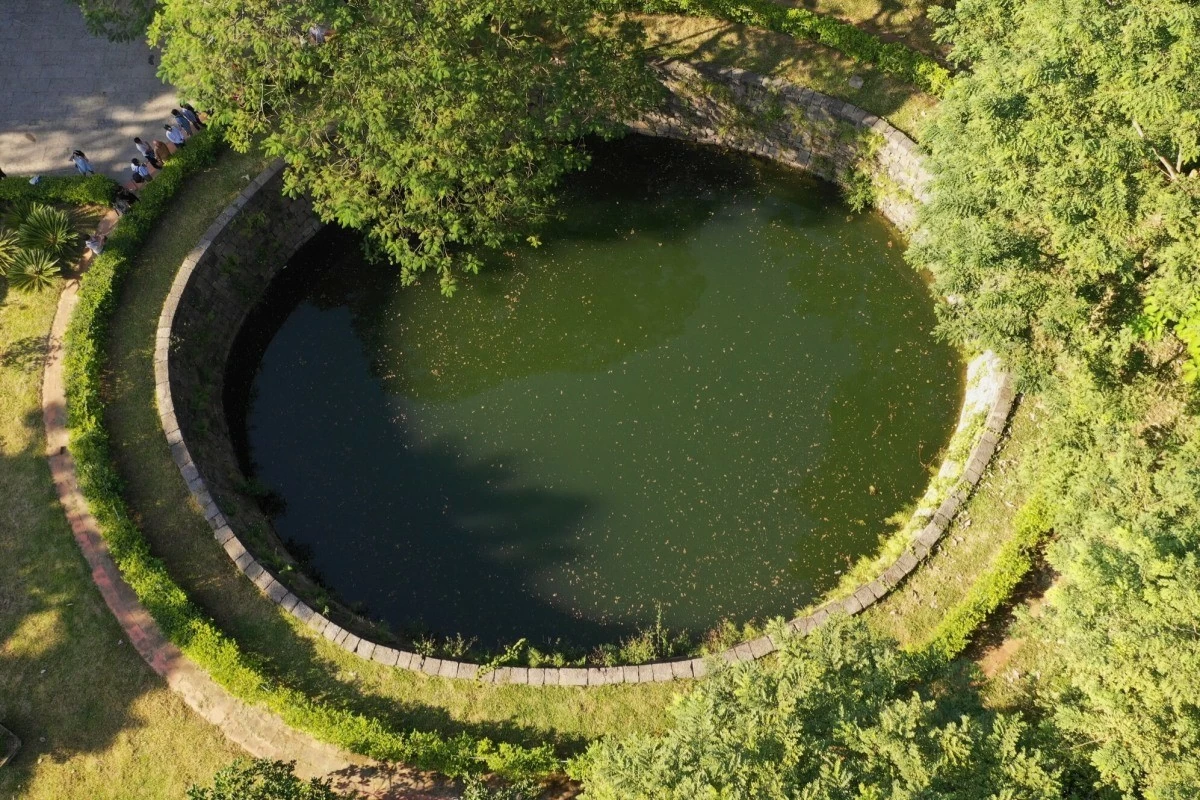 Giếng cổ Giếng cổ
