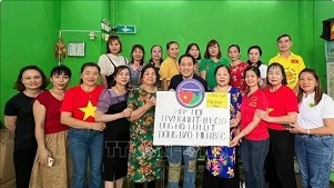 Vietnamese communities in Hong Kong, Macau extend support to flood-affected regions at home