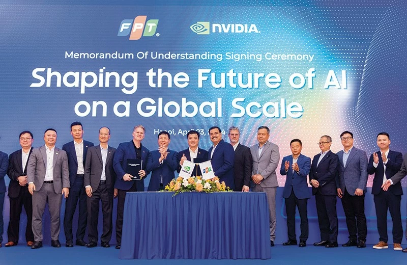 FPT hợp t&aacute;c với NVIDIA th&agrave;nh lập nh&agrave; m&aacute;y AI tạo c&uacute; h&iacute;ch gi&uacute;p Việt Nam ph&aacute;t triển ng&agrave;nh c&ocirc;ng nghiệp b&aacute;n dẫn v&agrave; AI, đ&oacute;n đầu xu hướng ph&aacute;t triển c&ocirc;ng nghệ thế giới