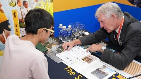 More than 1,300 students and parents attended New South Wales education showcase in Vietnam