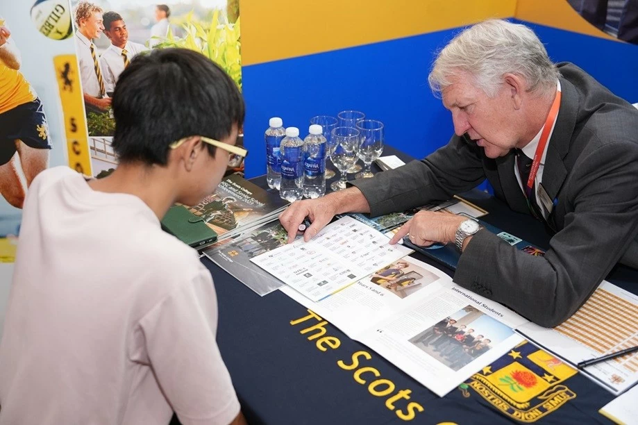 More than 1,300 students and parents attended New South Wales education showcase in Vietnam