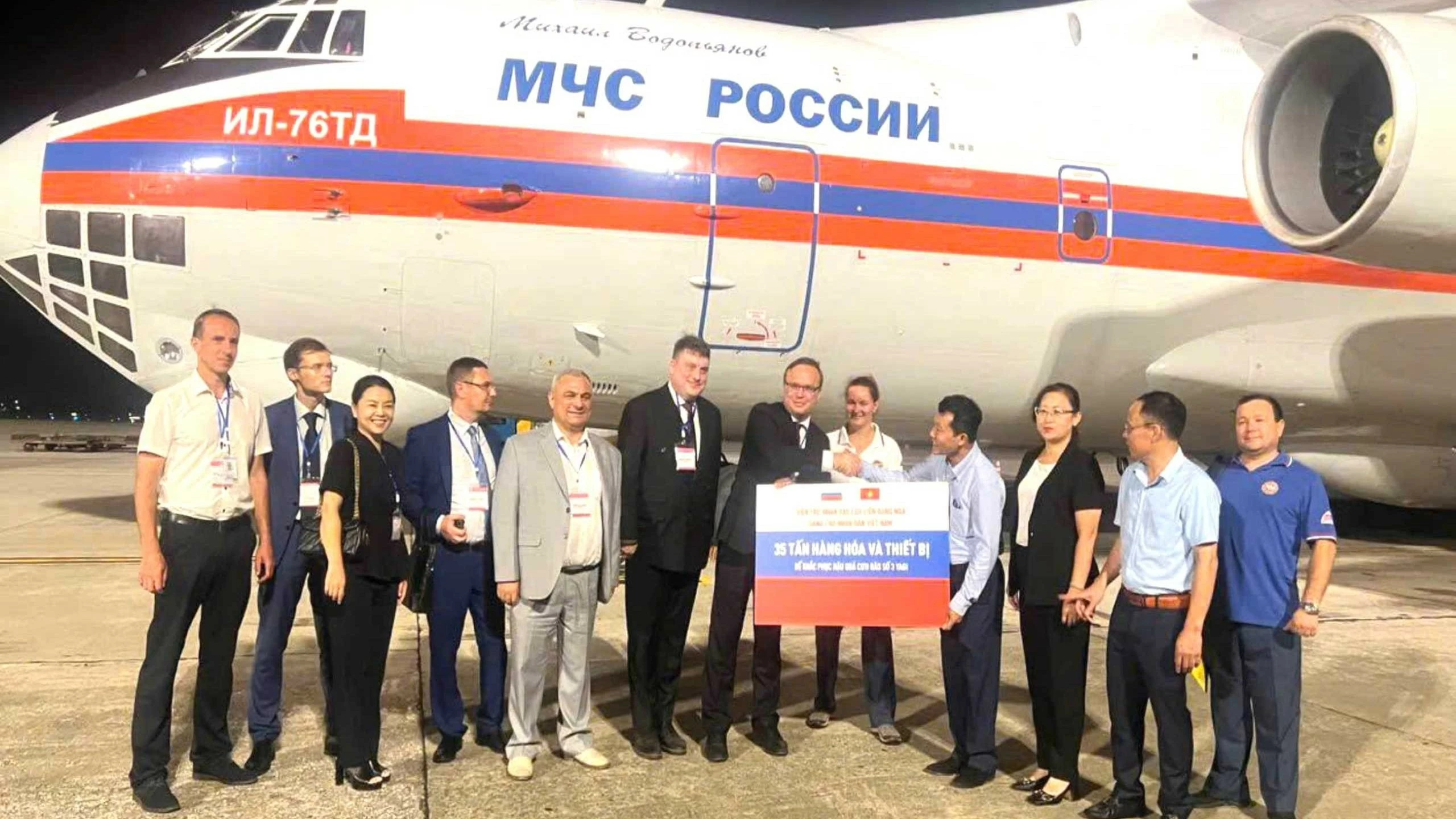 35 tonnes of Russian humanitarian aid arrives in Vietnam