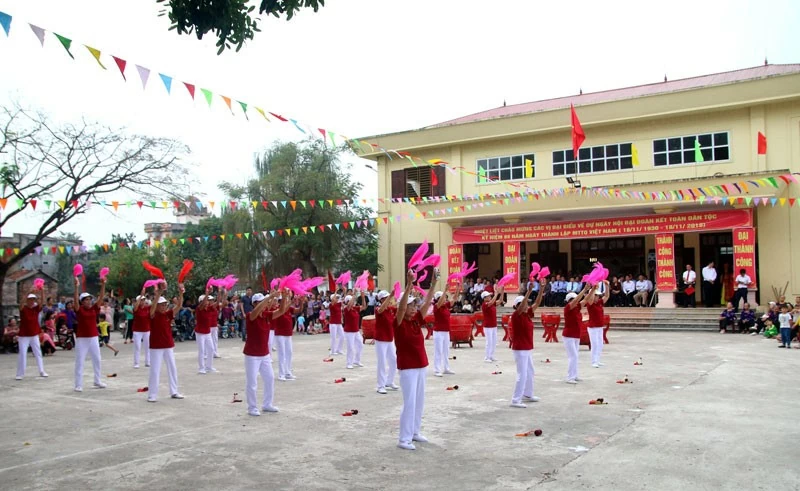 Nhà văn hóa thôn Chi Trung, xã Tân Chi (huyện Tiên Du) được xây dựng khang trang, đáp ứng nhu cầu sinh hoạt văn hóa tinh thần cho người dân.