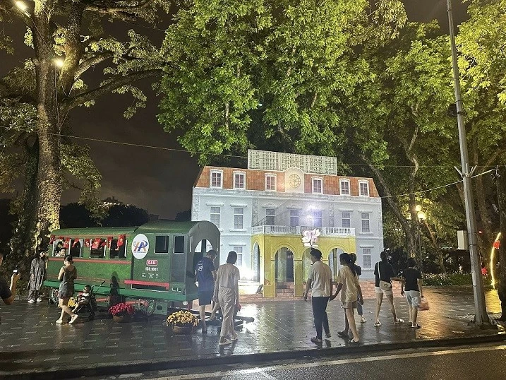 Festival Thu Hà Nội 2024 thu hút hơn 50.000 người lượt khách trong nước và quốc tế Festival Thu Hà Nội 2024 thu hút hơn 50.000 người lượt khách trong nước và quốc tế