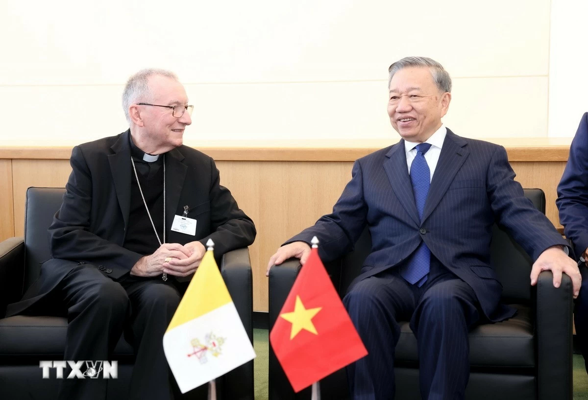 Tổng Bí thư, Chủ tịch nước Tô Lâm gặp Thủ tướng Tòa thánh Vatican, Hồng y Pietro Parolin. (Nguồn: TTXVN)