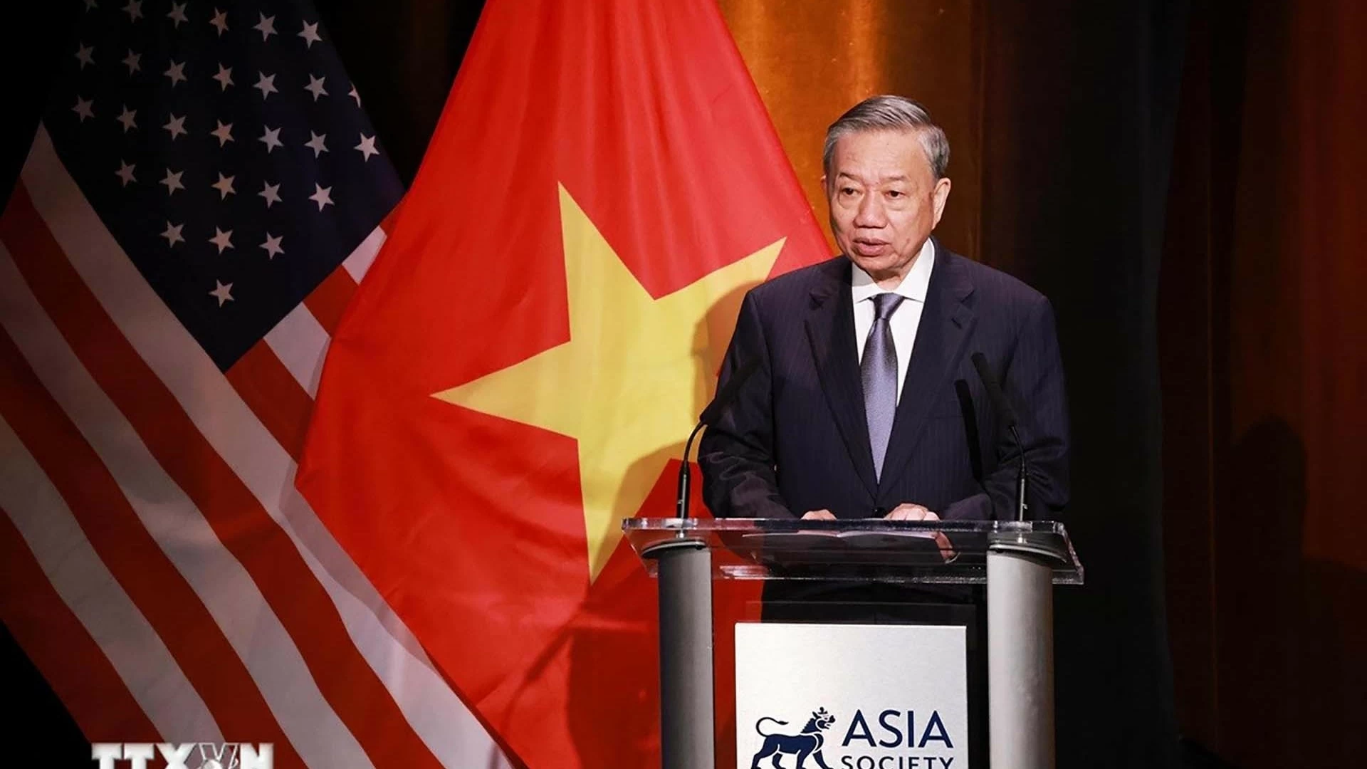 Vietnam-US have joined hands to create a historical highlight: Top leader