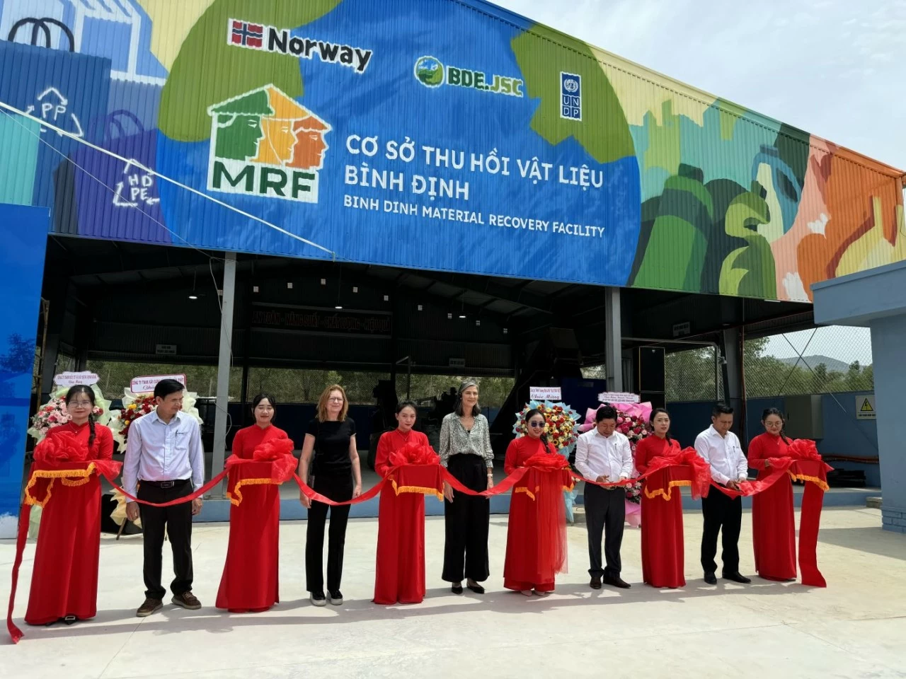 the Inauguration of the Material Recovery Facility (MRF) at the Long My Waste Treatment Complex. (Photo: UNDP)