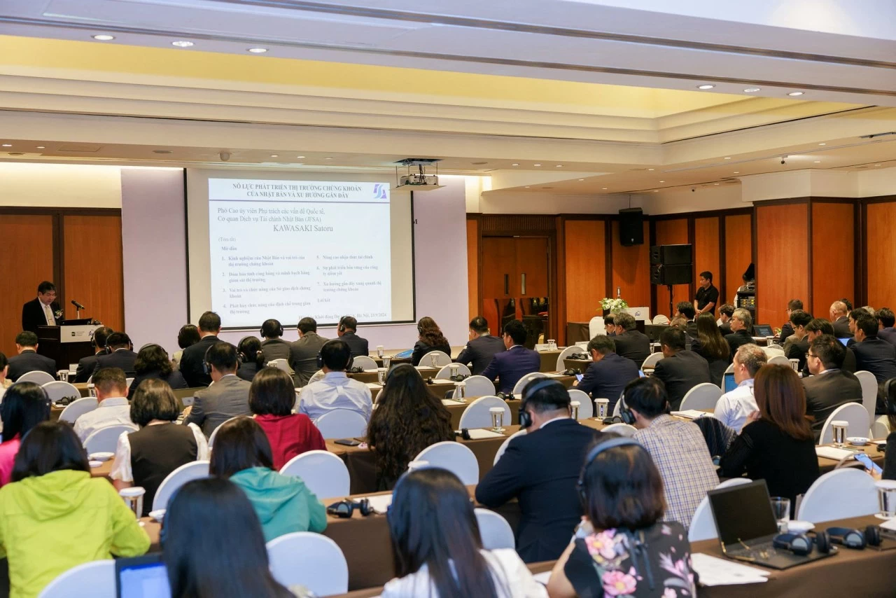 An overview of the launching seminar of the Japan International Cooperation Agency (JICA)’s Technical Cooperation Project for “Capacity Building on Promoting Efficiency of Vietnamese Equity Market” on September 23, 2024 in Hanoi. (Photo: JICA)