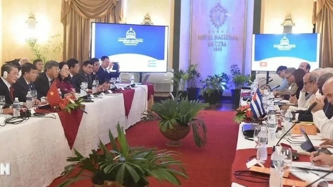 Vietnam-Cuba Inter-Parliamentary Cooperation Committee convenes 1st session in Havana