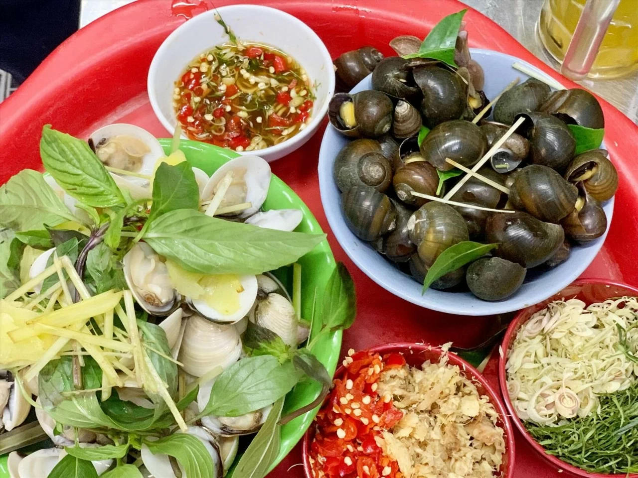 Thưởng thức những món ‘ăn chơi’ nổi tiếng ở phố cổ Hà Nội Thưởng thức những món ‘ăn chơi’ nổi tiếng ở phố cổ Hà Nội