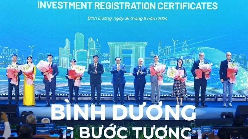 PM Pham Minh Chinh praised Binh Duong for dynamic, efficient investment, business climate