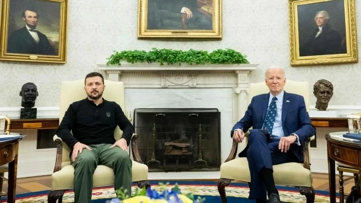 Tình hình Ukraine: Mỹ tung gói viện trợ khủng cùng vũ khí 'nóng', Tổng thống Biden 'hiệu triệu' đồng minh, quyền đổi lãnh thổ lấy hòa bình là của Kiev