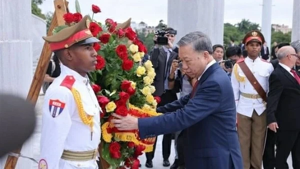 General Secretary, President To Lam lays wreath at Monument to Cuban National Hero