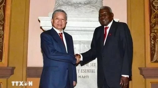 General Secretary, President To Lam meets with Cuban top legislator Esteban Lazo Hernandez