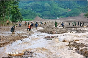 ADB approves 2 million USD grant to support Vietnam’s typhoon disaster response