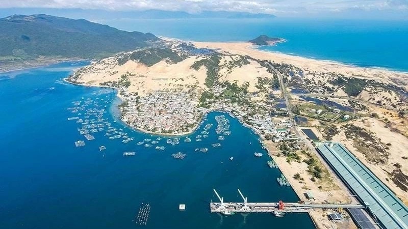 Khanh Hoa draws Korean investors to green, sustainable development