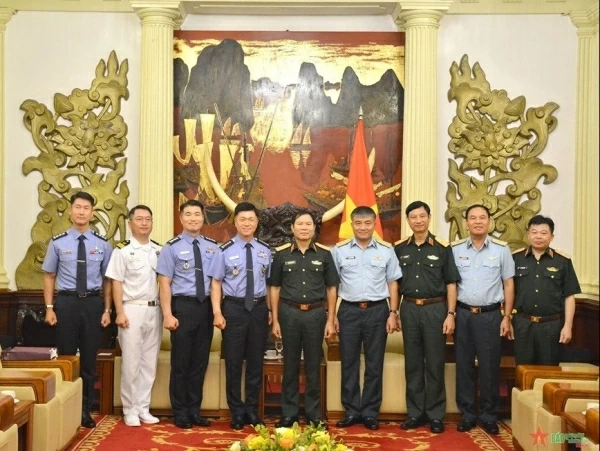 Vietnam-RoK intensify defence cooperation