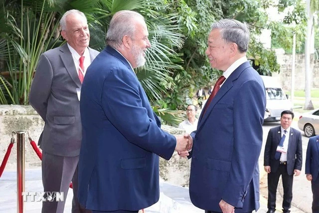 General Secretary, President To Lam meets with Cuban Prime Minister Manuel Marrero Cruz