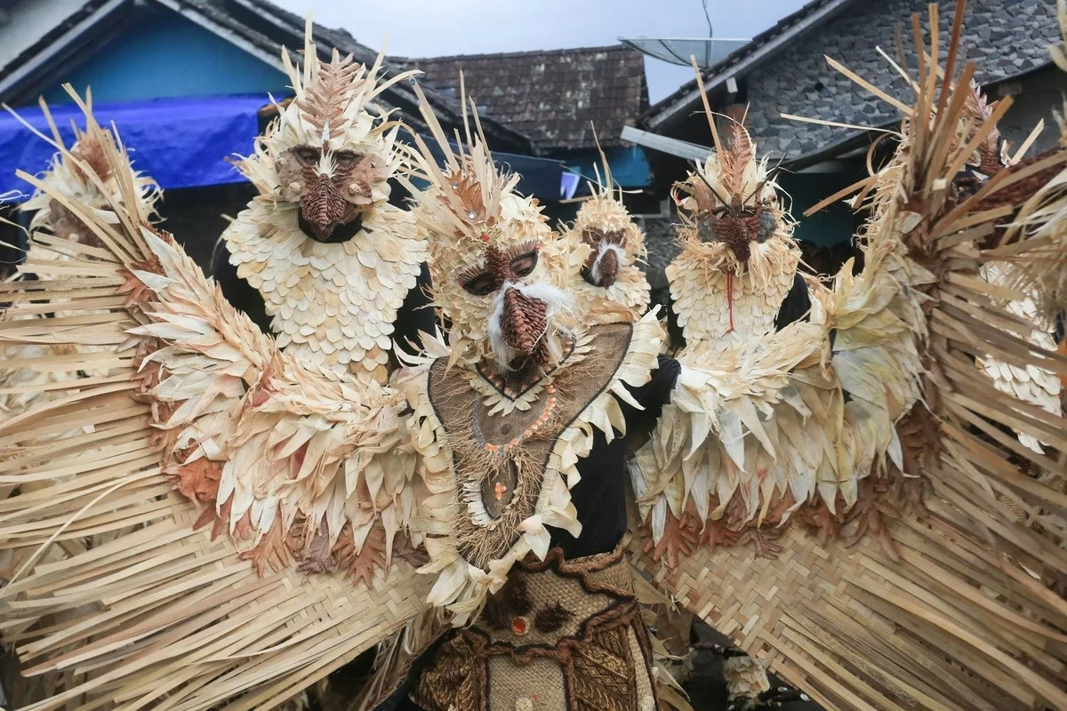 Ảnh ấn tượng (23-29/9): Nga nêu điều kiện dùng vũ khí hạt nhân, đề cập một nước láng giềng, Tổng thống Biden đề cao quan hệ Mỹ-Việt Nam