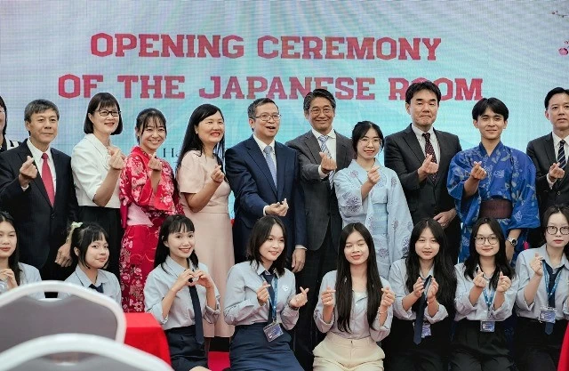 Opening ceremony of Japan Room at Diplomatic Academy