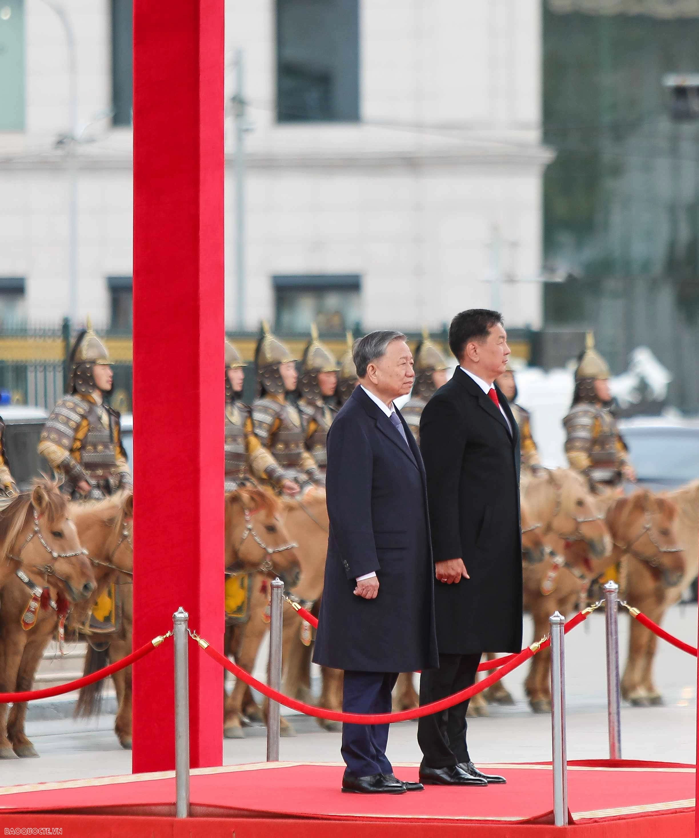 Welcome ceremony held for General Secretary, President To Lam in Ulaanbaatar