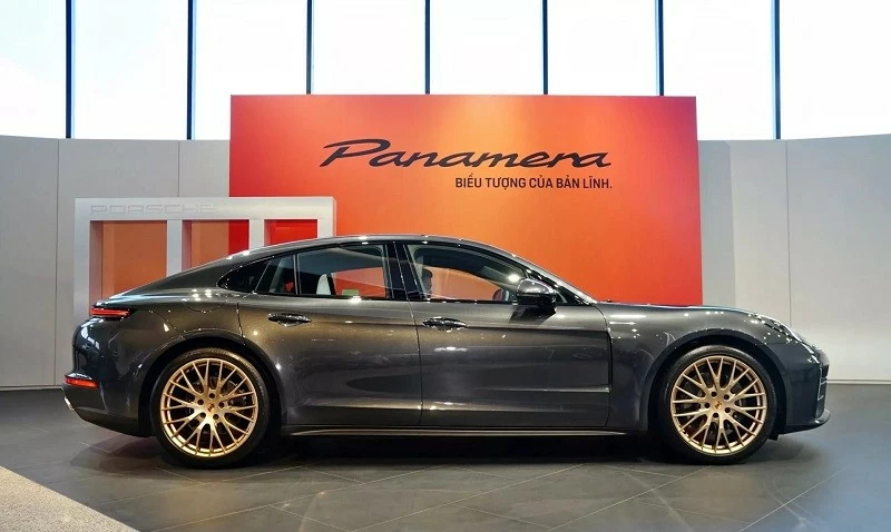 Cận cảnh Porsche Panamera 2024 vừa ra mắt tại Việt Nam, giá từ 6,42 tỷ đồng