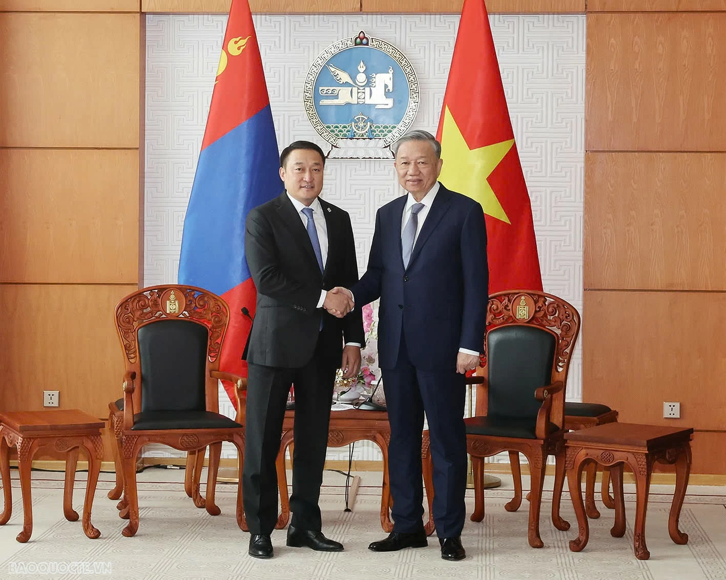 General Secretary, President To Lam meets with Mongolian Prime Minister Luvsannamsrain Oyun-Erdene