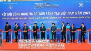 Hanoi event highlights innovation as driver for fast, sustainable development