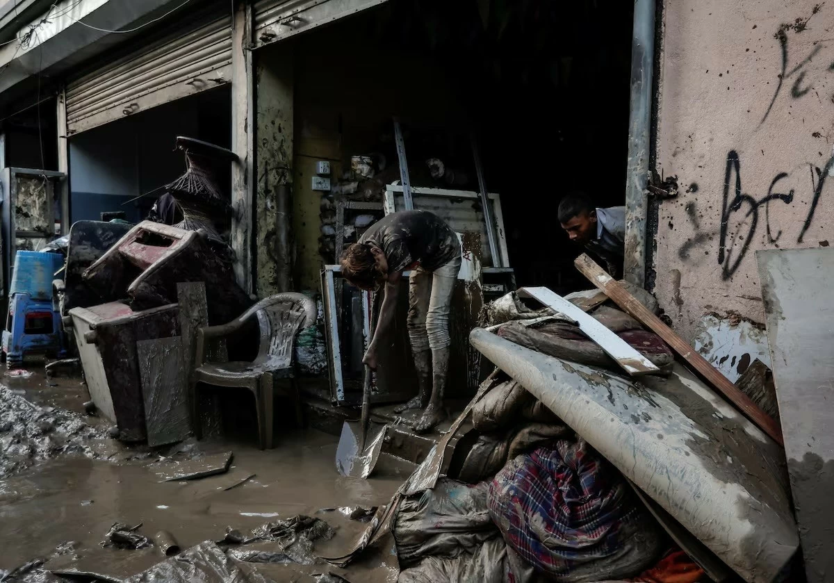 Nepal ‘vật lộn’ với lũ lụt và lở đất nghiêm trọng trên diện rộng Nepal ‘vật lộn’ với lũ lụt và lở đất nghiêm trọng trên diện rộng