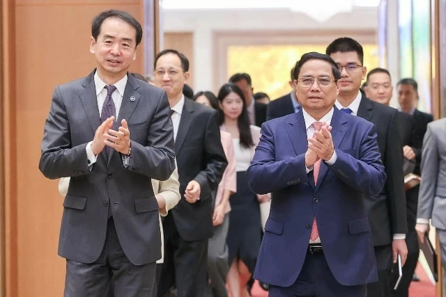 PM Pham Minh Chinh welcomes newly-appointed Chinese Ambassador to Vietnam