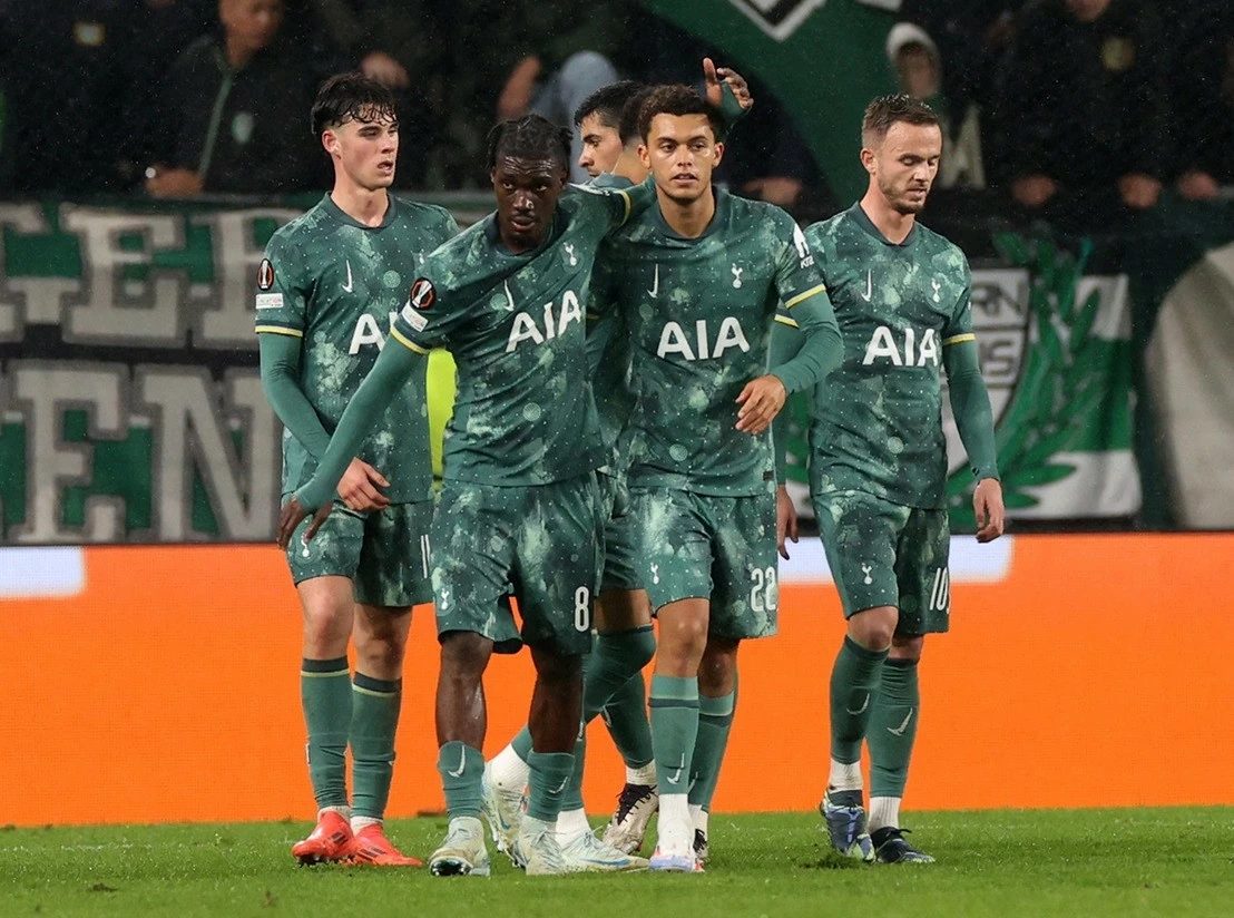 Bảng xếp hạng Europa League: Tottenham bay cao, MU ở thế báo động Bảng xếp hạng Europa League: Tottenham bay cao, MU ở thế báo động