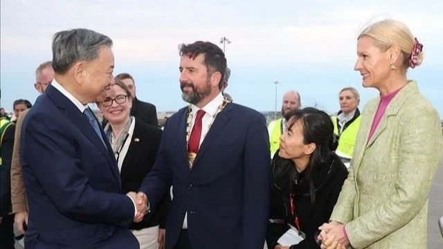 General Secretary, President To Lam wraps up state visit to Ireland, heading to France