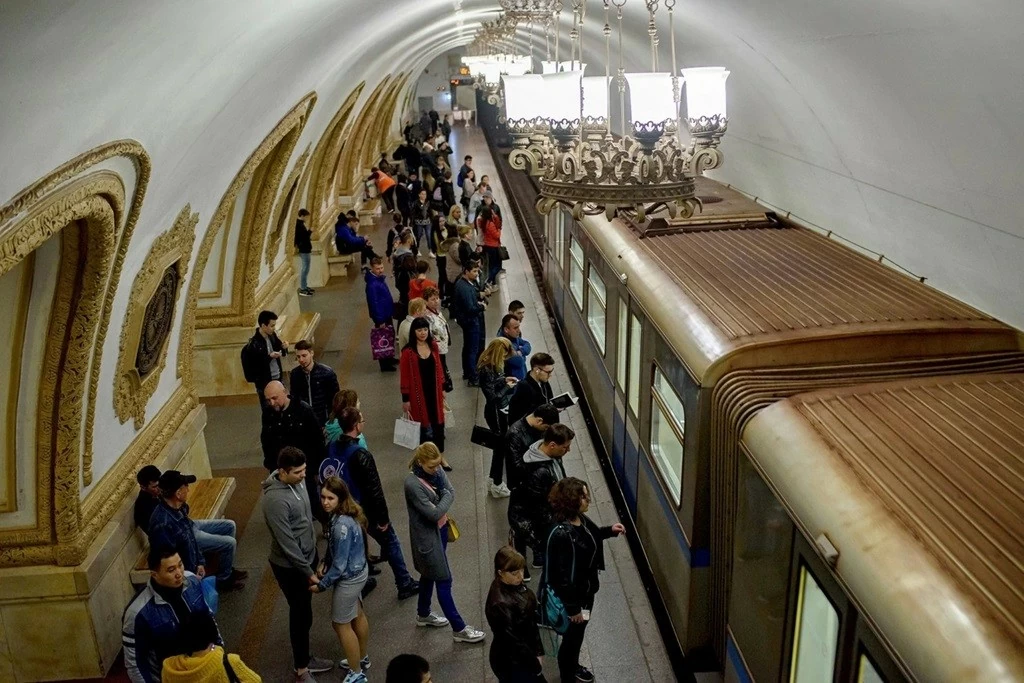 Russia to share best urban models and experience in urban public transport development with Vietnam