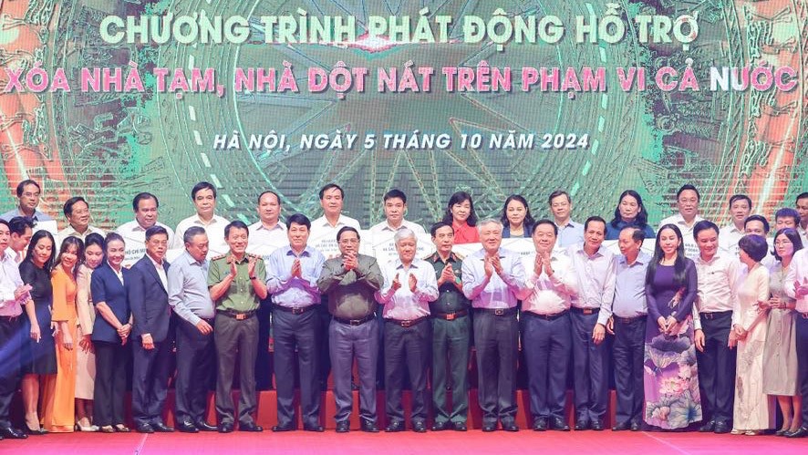 thu tuong pham minh chinh phat dong ho tro xoa nha tam nha dot nat tren pham vi ca nuoc