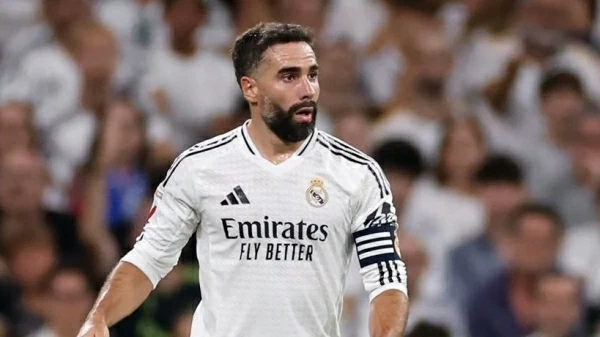 Real Madrid làm điều không ngờ với huyền thoại Dani Carvajal