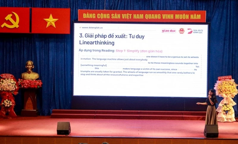 Nâng cao năng lực cho giáo viên môn tiếng Anh cấp THPT với tư duy mới Linearthinking