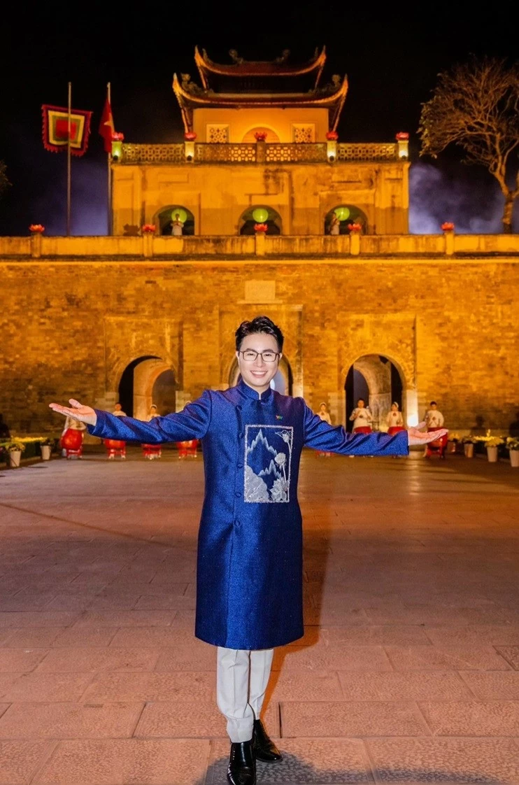 Thu Hà Nội như một trang sách mở... Thu Hà Nội như một trang sách mở...