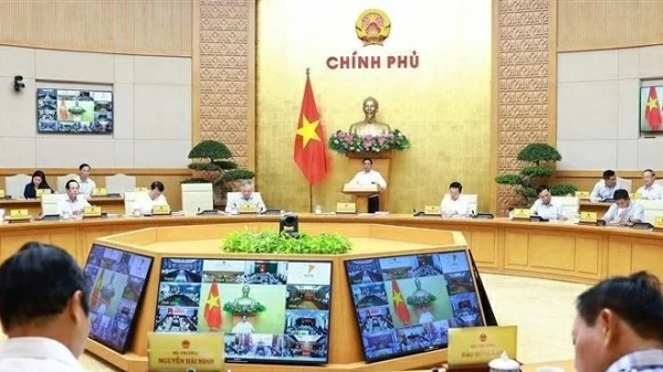 PM Pham Minh Chinh chairs Government’s regular meeting