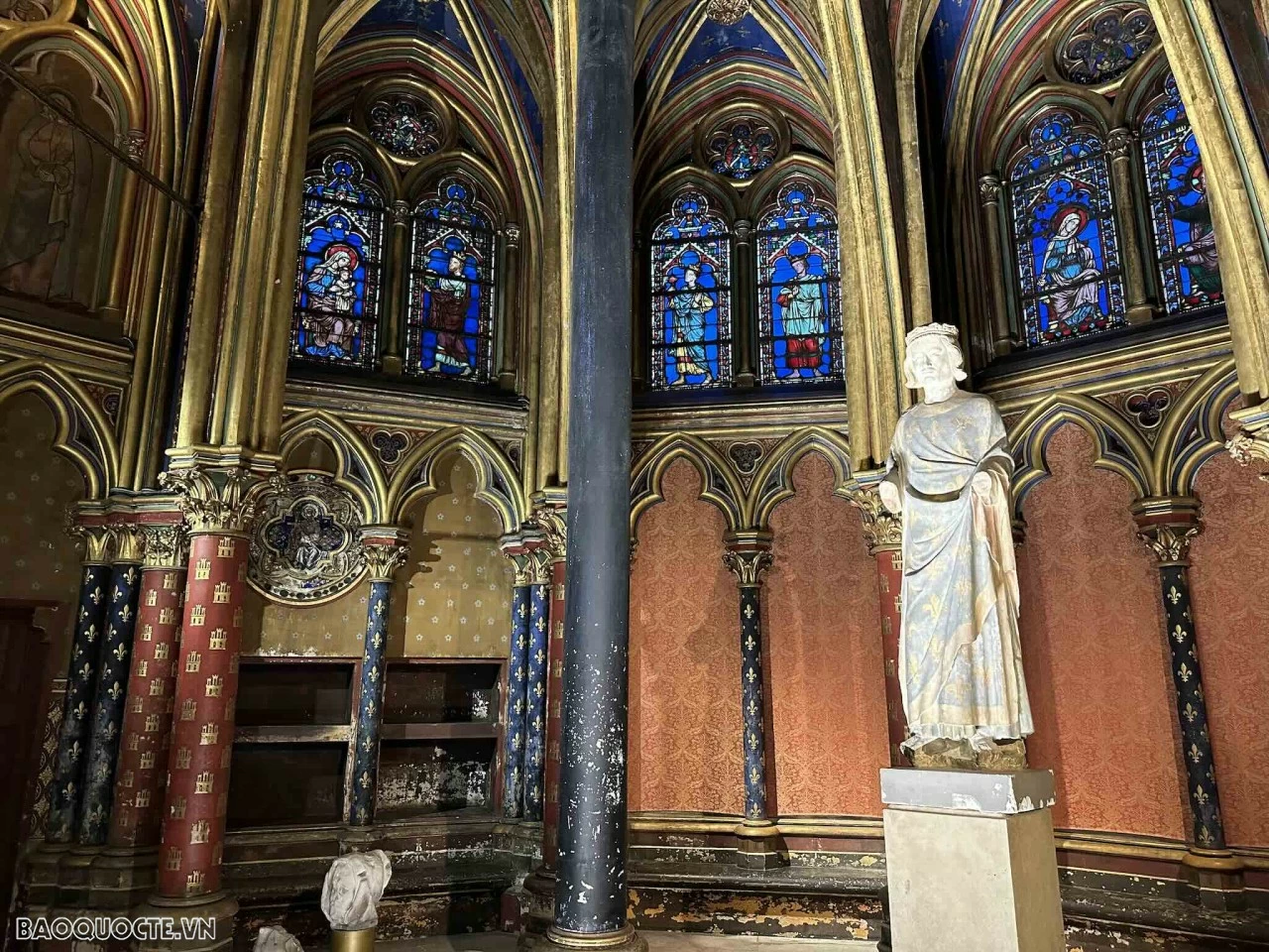 Du lịch châu Âu: Ghé thăm Saint Chapelle, một trong những nhà thờ đẹp bậc nhất nước Pháp