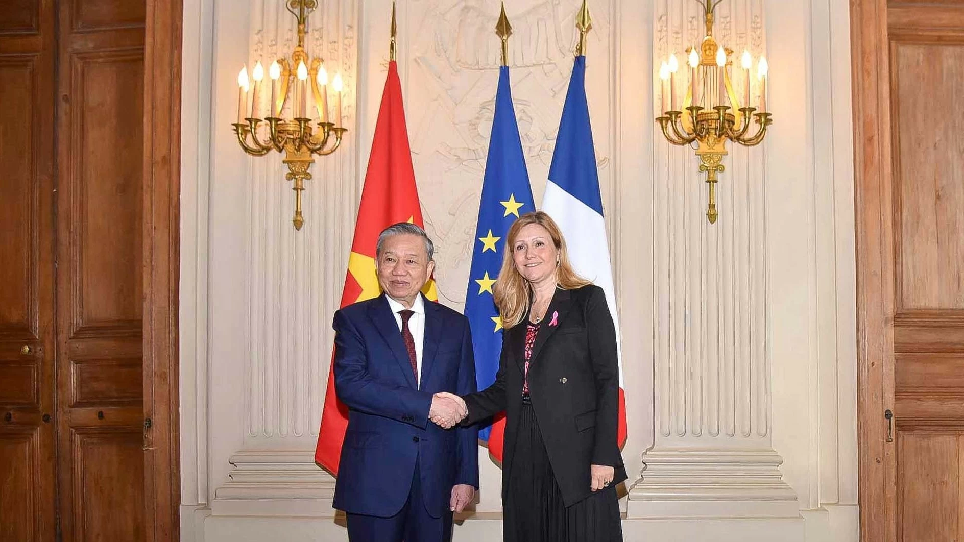 General Secretary, President To Lam meets with President of French National Assembly