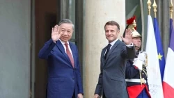 Tổng thống Pháp Emmanuel Macron đón và hội đàm cùng Tổng Bí thư, Chủ tịch nước Tô Lâm