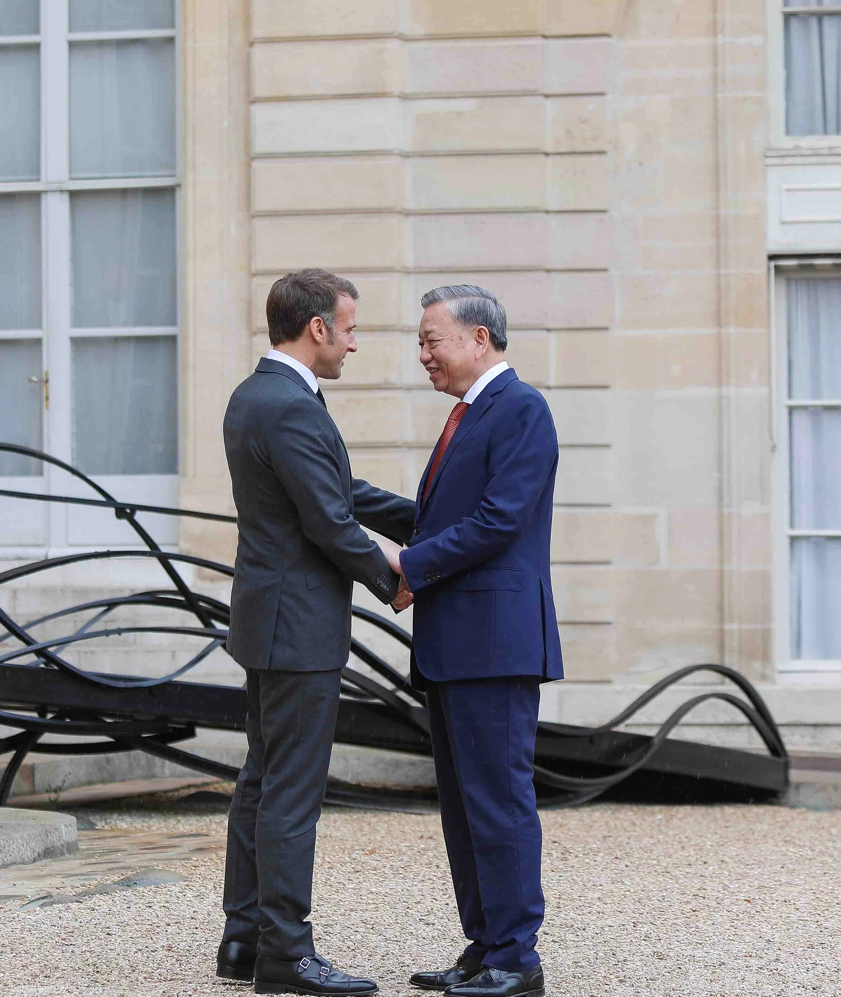 Tổng thống Pháp Emmanuel Macron đón và hội đàm với Tổng Bí thư, Chủ tịch nước Tô Lâm