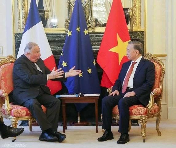 General Secretary, President To Lam met with President of French Senate Gérard Larcher